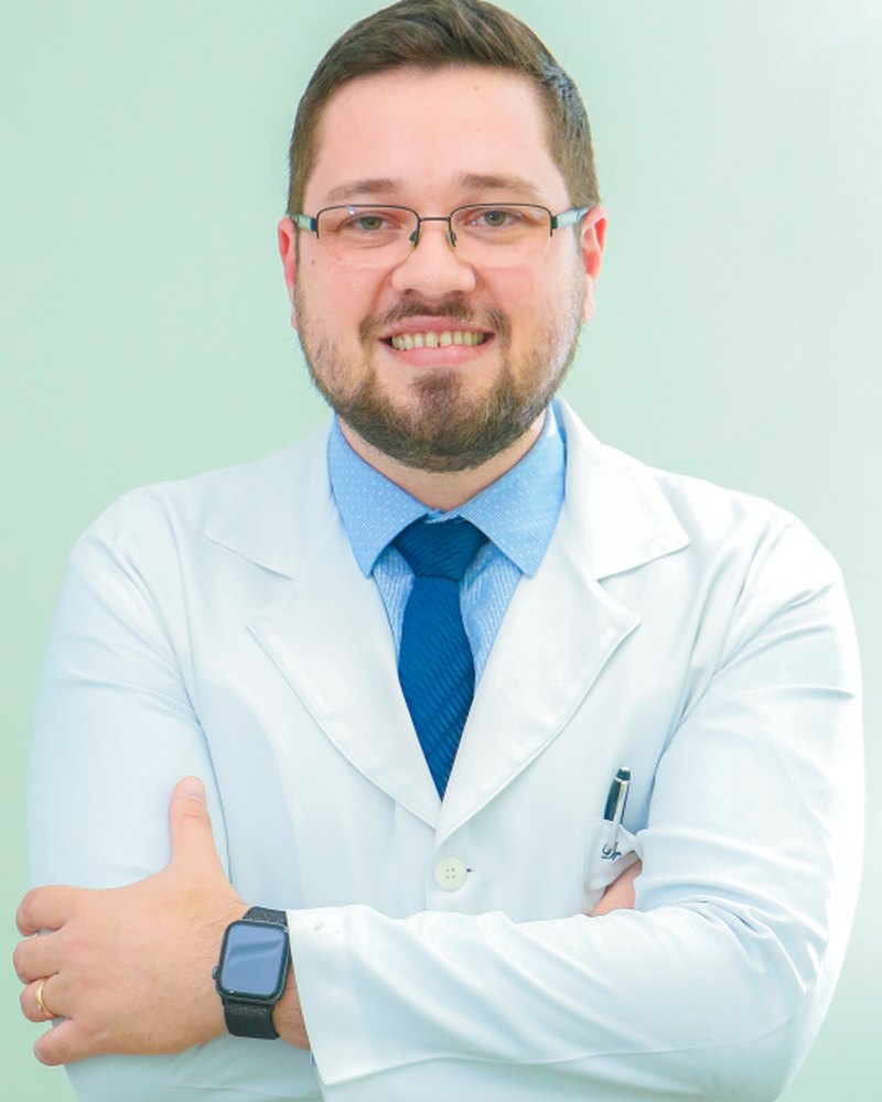 Dr. Alexandre Azevedo Ziomkowski