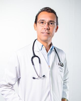 Dr. Martoni Moura e Silva